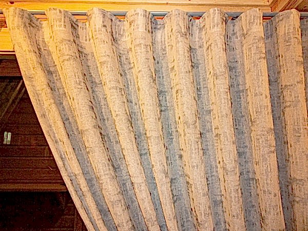 Шторы в баню с подхватами из жгута