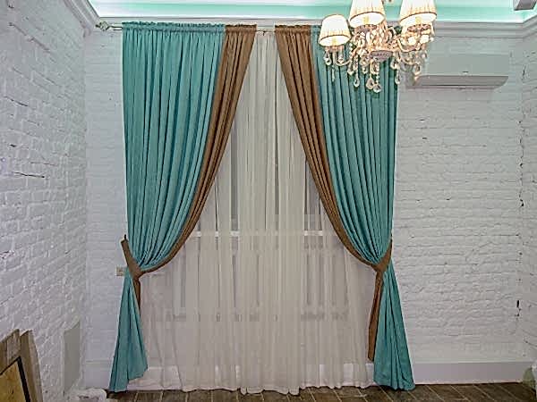 Шторы в кафе