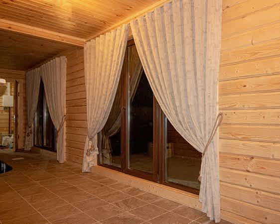 Шторы в баню с подхватами из жгута