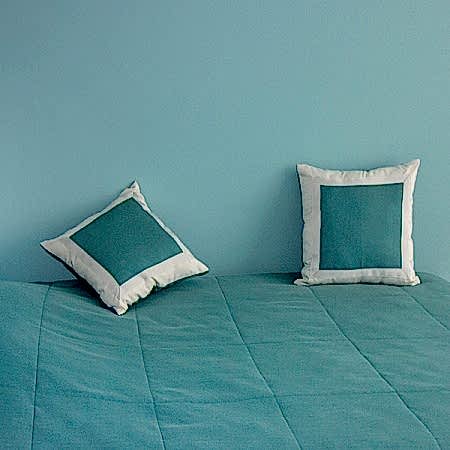 Подушки и покрывало для подростка