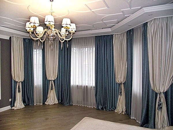 Шторы в спальню классика