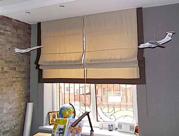 Римские шторы с кантом